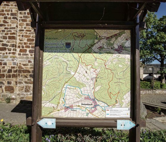 Übersichtskarte Weitblick und Sonnen-Rundweg an der Kirche, © Laura Rinneburger