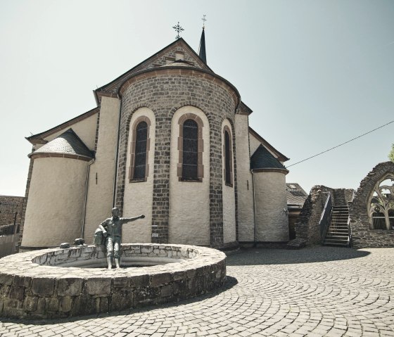 Pilgerbrunnen in Kaisersesch Eifel-Camino, © Schieferland Kaisersesch