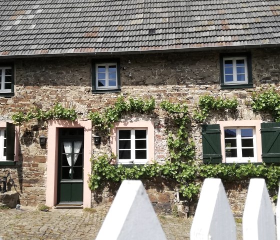 Eingang Altes Steinhaus mit Innenhof, © Pannhausen