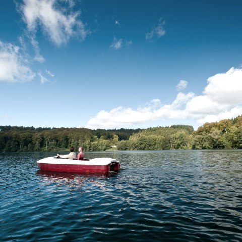 Bootstour auf dem Pulvermaar, © Eifel Tourismus GmbH/D. Ketz