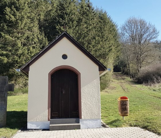 Heiligenhaus zwischen Langenfeld und Acht, © Foto: Svenja Schulze-Entrup, Quelle: Touristik-Büro Vordereifel