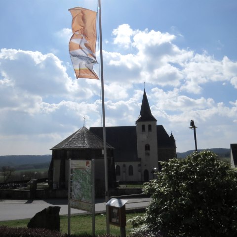 Pfarrkirche St. Valerius in Wanderath, © Foto: Svenja Schulze-Entrup, Quelle: Touristik-Büro Vordereifel