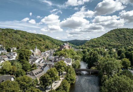 Blick auf Heimbach, © Eifel Tourismus GmbH, Dennis Stratmann