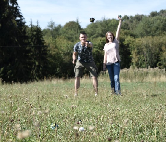 Eifel Adventures Teamwork CrossBoule, © EifelAdventures, Elmar Saxler