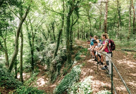 Wanderpause an der Kakushöhle, © paul-meixner