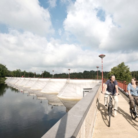 Radtour Eifel: Vennbahn, Stausee Buetgenbach, © vennbahn.eu