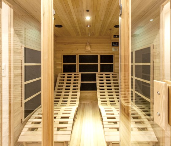 Sauna mit Liegeplätzen