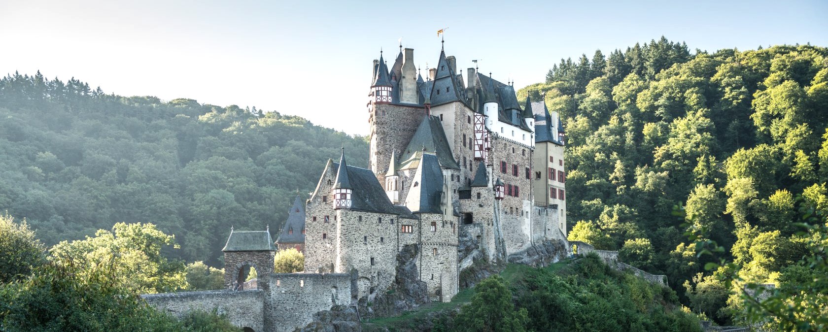 Burg Eltz in der Eifel, © Rheinland-Pfalz Tourismus GmbH, D. Ketz