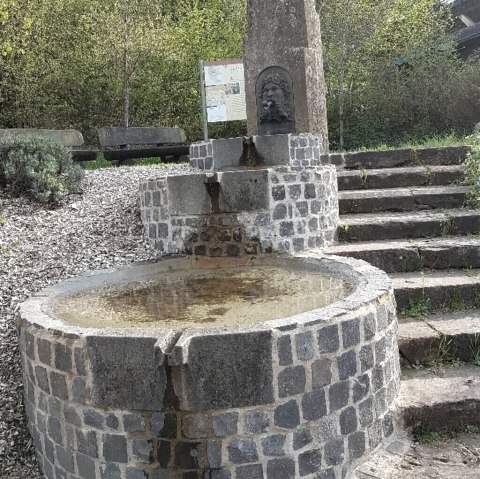 Dorfbrunnen mit Becken, © Tourist-Information Wittlich Stadt & Land