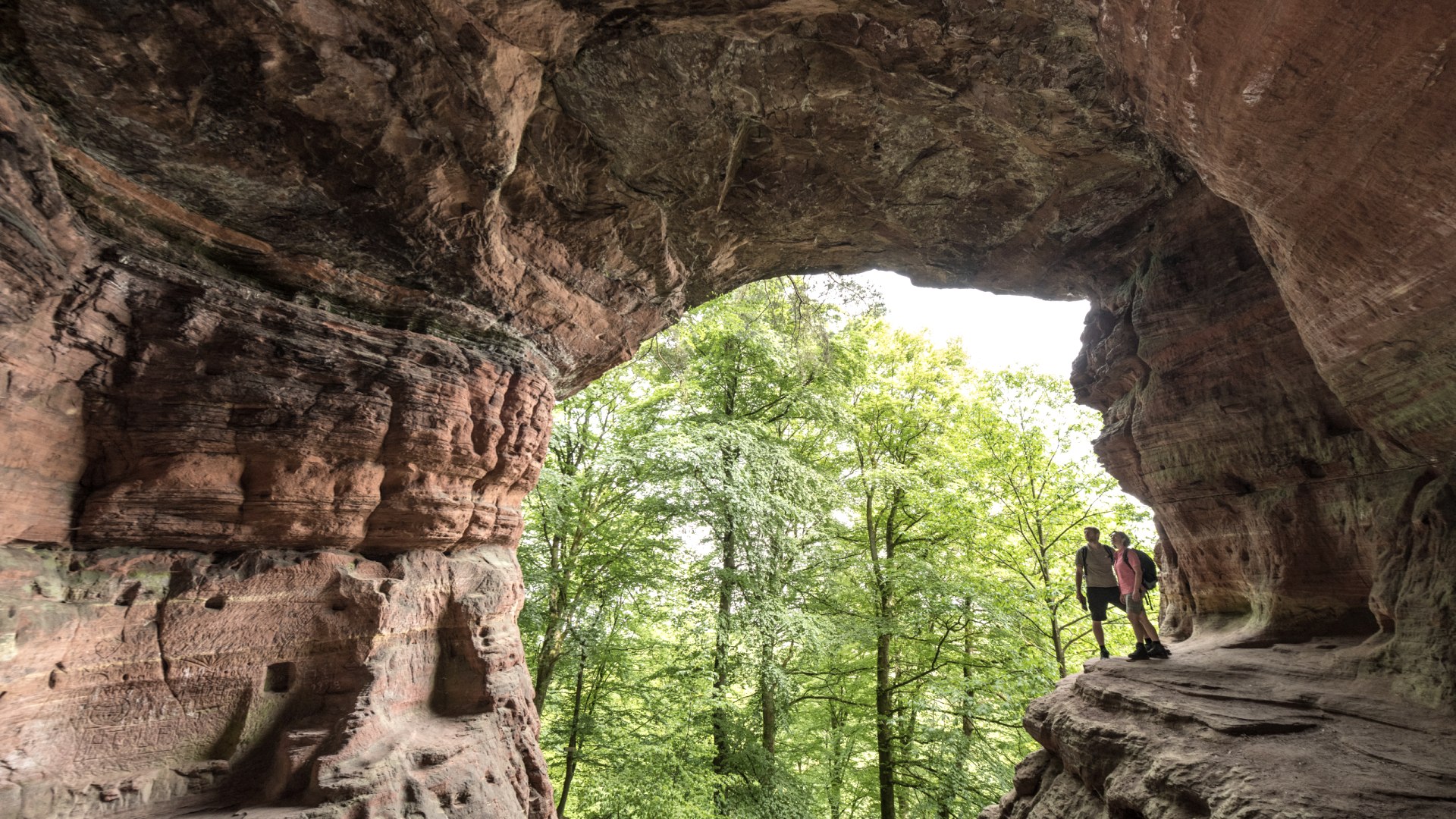 Genovevahöhle auf der Eifelsteig Etappe 15, © Eifel Tourismus GmbH, Dominik Ketz