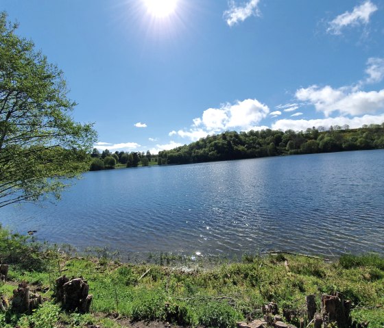 Das Schalkenmehrener Maar, © GesundLand Vulkaneifel GmbH