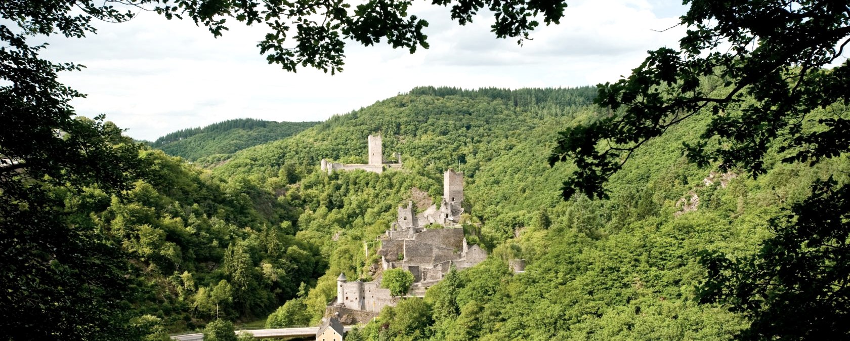 Die Manderscheider Burgen, © GesundLand Vulkaneifel GmbH, D. Ketz