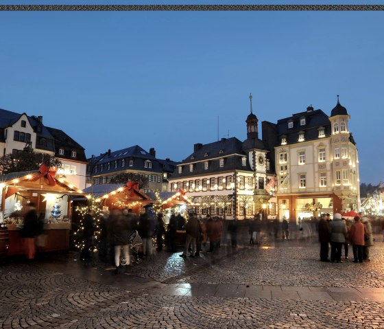 Weihnachtsmarkt auf dem Marktplatz