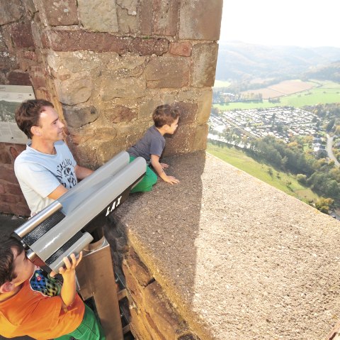 Blick von der Burg Nideggen ins Rurtal, © Rureifel-Tourismus e.V. | Roman Hövel