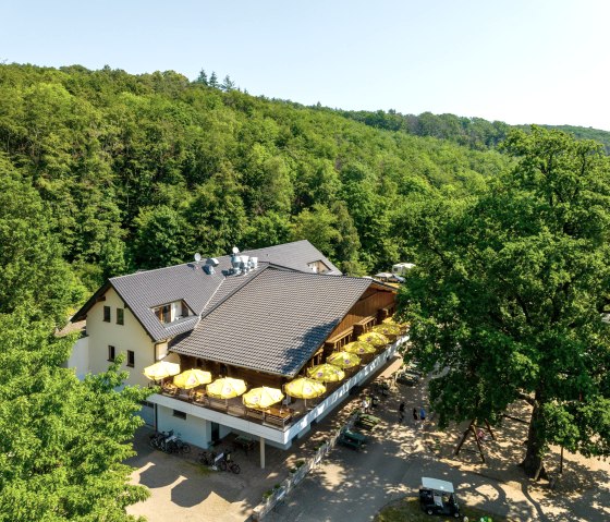 Maison en rondins avec terrasse, © Eifel Tourismus GmbH, Dominik Ketz