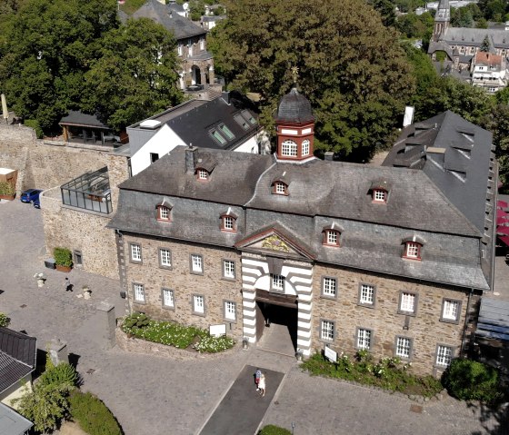 Schloss von oben, © Schloss Burgbrohl GmbH