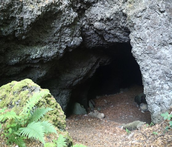 Kleine Höhle, © GesundLand Vulkaneifel