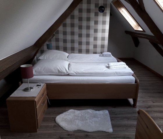 "Ferienwohnung Messeweg" Doppelbett