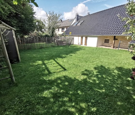 Garten, © Raetz Eifel-Ferienhäuser