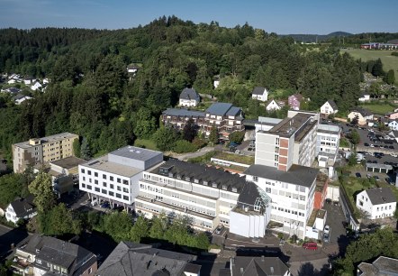 Krankenhaus Luftaufnahme, © Fotostudio Nieder