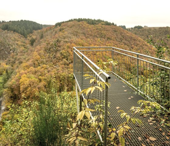 Aussichtsplattform am Burgberg bei Karl, © Eifel Tourismus GmbH, Dominik Ketz