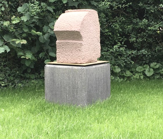 Skulptur Archetyp, © Kunststiftung Bernhard Müller-Feyen