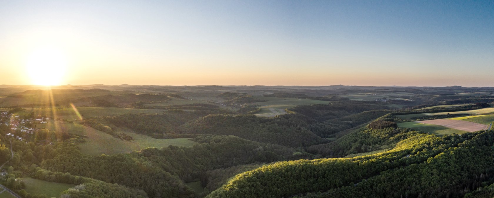 Aussicht vom Skywalk am Eifelblick „Achterhöhe“, © GesundLand Vulkaneifel/D. Ketz