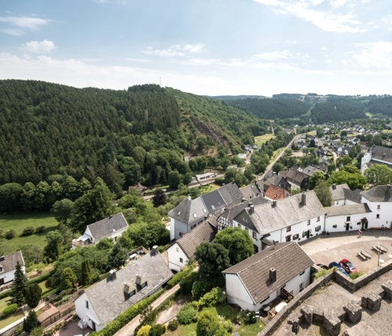 Aussicht von Burgturm Reifferscheid, © Eifel Tourismus GmbH/D. Ketz