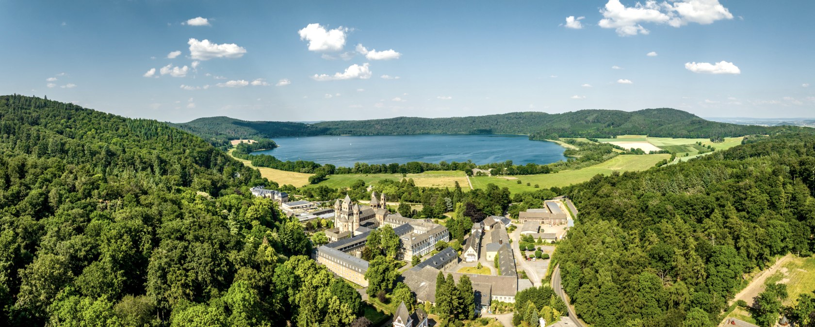 Laacher See in der Eifel, © Eifel Tourismus GmbH, Dominik Ketz