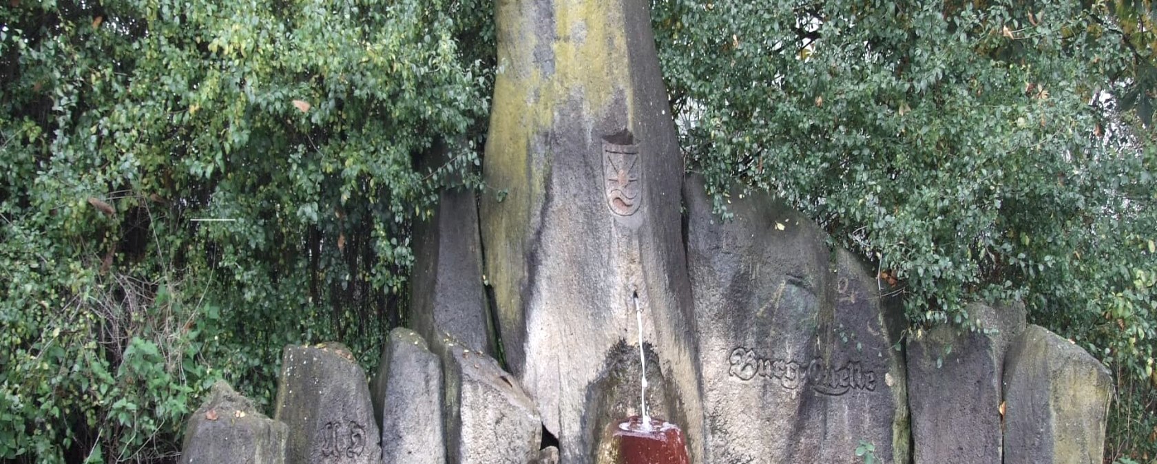 Sauernbrunnen Burg Quelle, © Manea/VG Pellenz