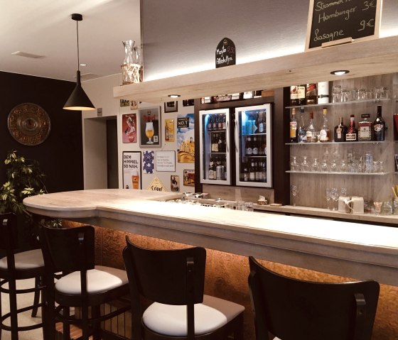 Bar, © @hotel-schroeder.be