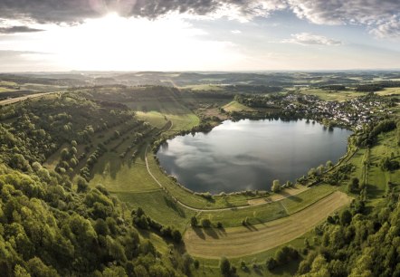 Schalkenmehrener Maar, © Eifel Tourismus GmbH, D. Ketz