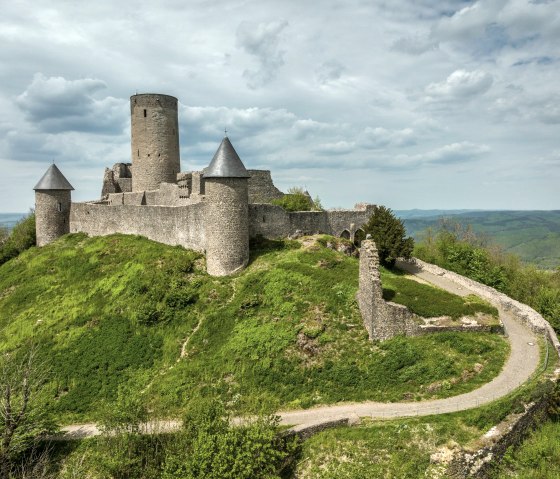 Blick auf die Burgruine Nürburg, © TI Hocheifel-Nürburgring, D. Ketz