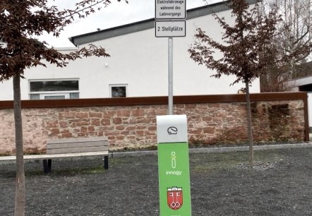 Kostenfreie E-Parkplätze in Stadtnähe, © Celine Junker