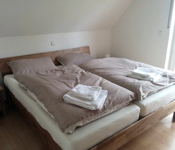 Schlafzimmer2