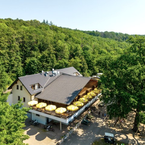 Blockhaus mit  Terrasse, © Eifel Tourismus GmbH, Dominik Ketz