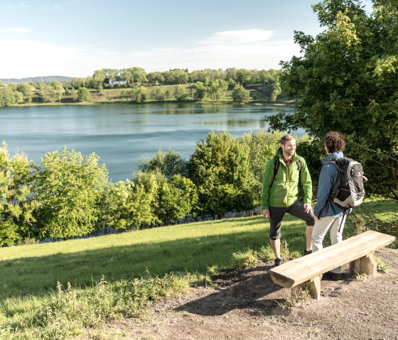 Wanderrast am Weinfelder Maar, © Eifel Tourismus GmbH, D. Ketz