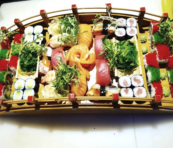 Sushi frisch zubereitet, © Sushi Bar Vyvy