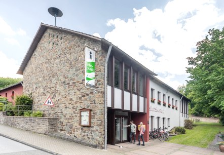 Heilsteinhaus Einruhr, © Eifel Tourismus GmbH, AR-shapefruit AG