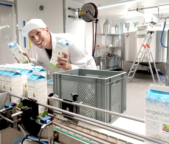 Engelshof, Produktion Milch, © Engelshof