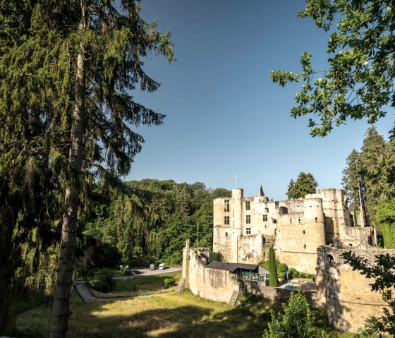 Ruine Schloss Beaufort am Felsenweg 2, © Eifel Toursimus GmbH, D. Ketz