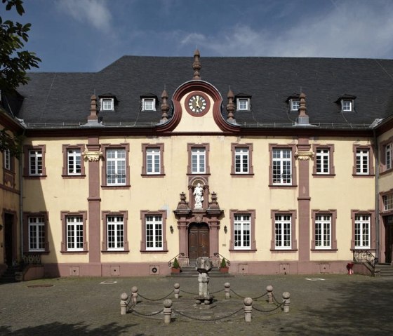 KlosterSteinfeld Pforte, © Nordeifel Tourismus GmbH & Gästehaus Kloster Steinfeld