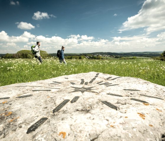 Wanderung auf dem Vulkan-Pfad durch das Naturschutzgebiet Steinbüchel, © Eifel Tourismus GmbH, D. Ketz