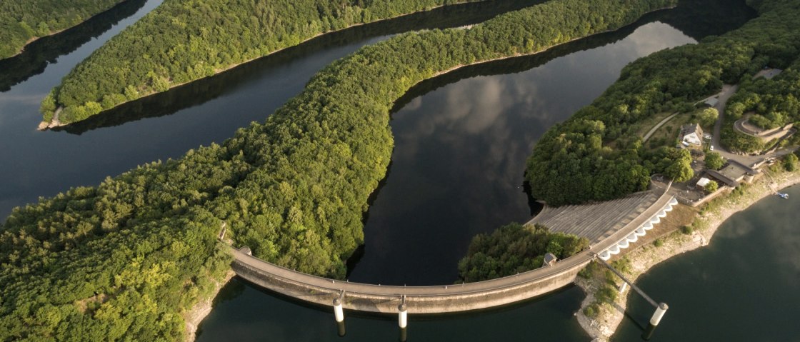 Urfttalsperre mit Obersee und Urftsee, Luftaufnahme., © Eifel Tourismus GmbH/D. Ketz