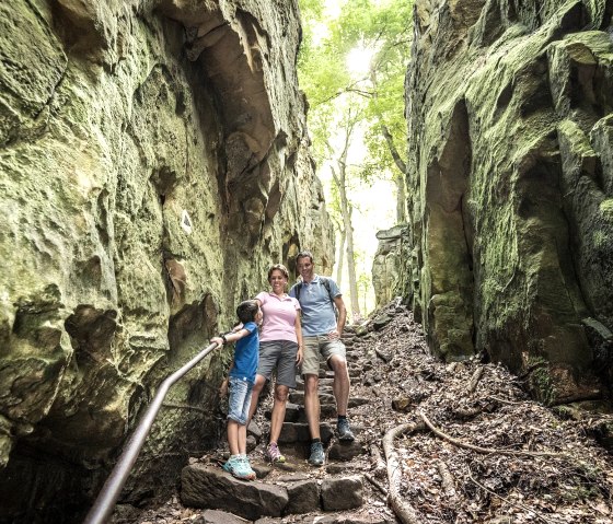 In der Teufelsschlucht, © Foto: Dominik Ketz, Quelle: Felsenland Südeifel Tourismus GmbH