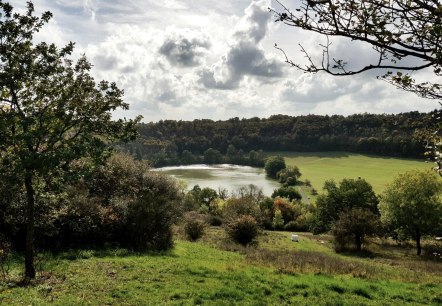 Immerather Maar im Sommer, © GesundLand Vulkaneifel