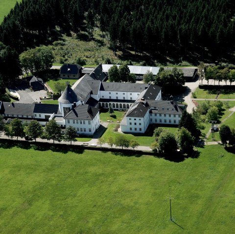 Luftbild Kloster Maria Frieden, © Gemeinde Dahlem