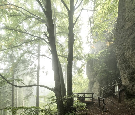 et-2017-166-gerolsteiner-felsen-und-keltenpfad-buchenlochhohle-eifel-tourismus-gmbh-dominik-ketz, © Eifel Tourismus GmbH, Dominik Ketz