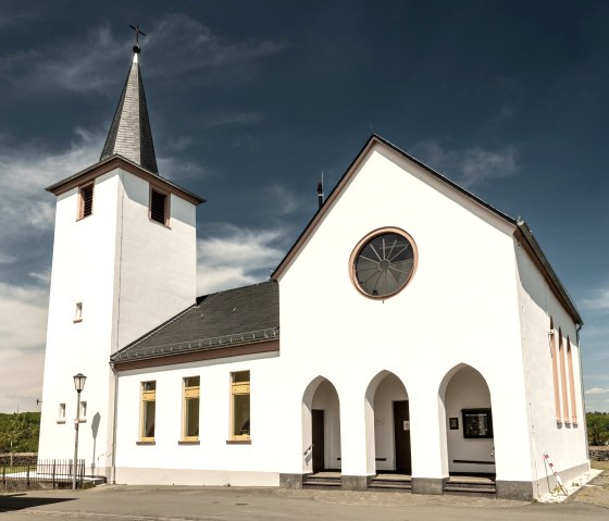 Evangelische Kirche auf dem Burggelände, © GesundLand Vulkaneifel/D. Ketz