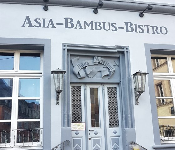 Asia Bambus Bistro im ehemaligen Haus Neuerburg, © Tourist-Information Wittlich Stadt & Land